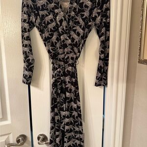 H&M Black and White Leopard Print Long Sleeve Dress